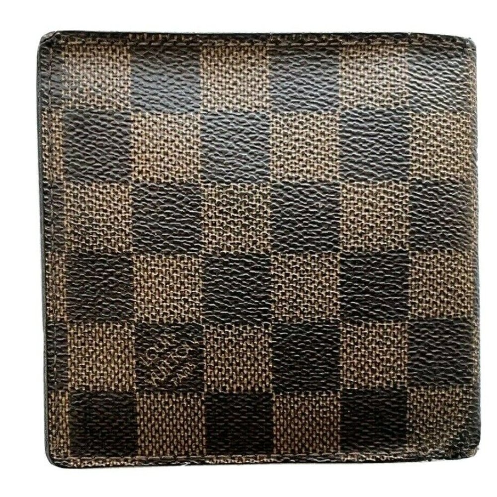PRICE DROP!! Authentic Louis Vuitton Damier Marco Men’s Wallet